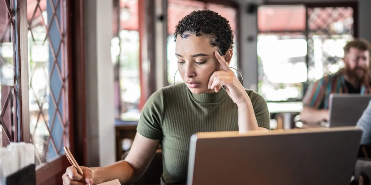 Vom klassischen Lebenslauf zu fertigkeitsbasierten Einstellungsverfahren