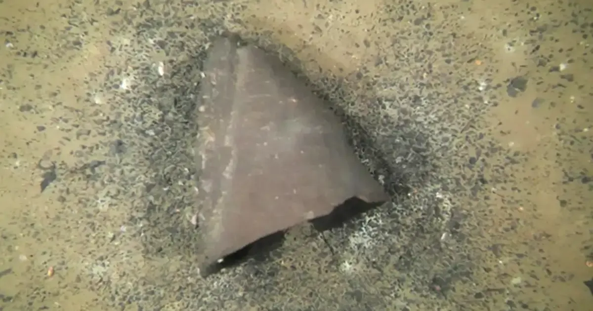 10.000 Jahre alte Vase im Biwa-See – ein seltener Fund